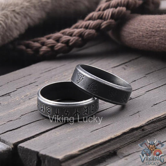 Stainless steel Valknut Ring with engraved Norse symbol, Viking men’s mythology band