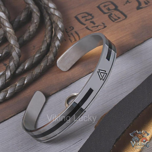 Viking Valknut stainless steel cuff bracelet Norse symbol bangle backside shot