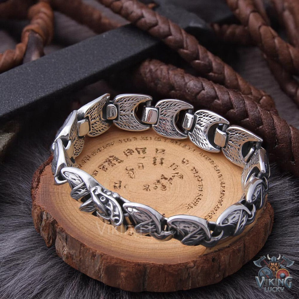Fenrir-Embrace-Viking-Wolf-Link-Bracelet Angle Titled Shot