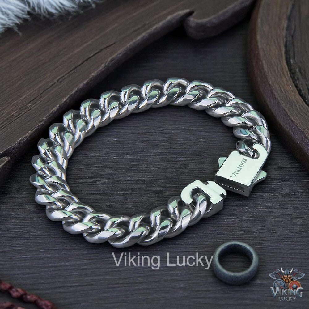 Viking Cuban Chain Bracelet – Stainless Steel Punk Curb Link Bangle for Men Closer Look