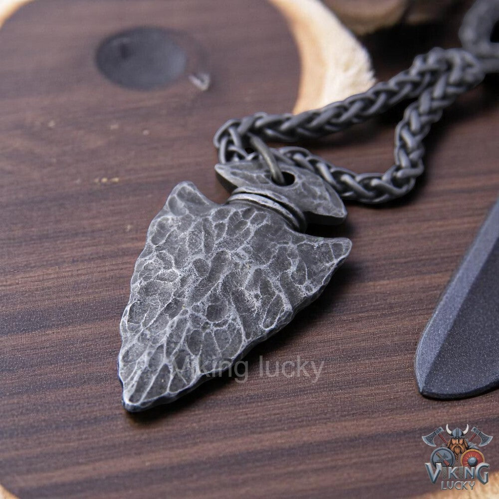 Viking Spearhead Pendant Necklace Helm of Awe Rune Norse Amulet with Stainless Steel Chain