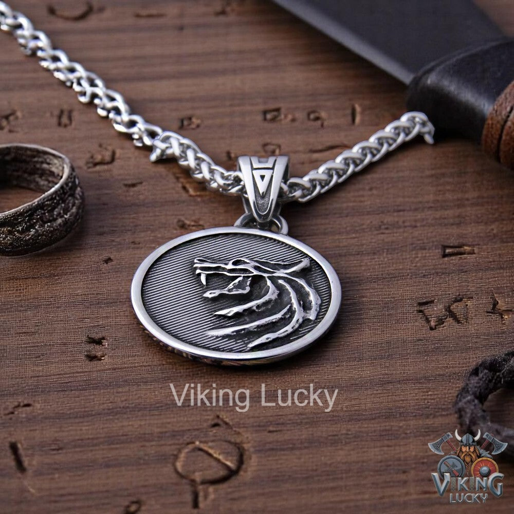 Viking Wolf Pendant Necklace in classic silver detail shot